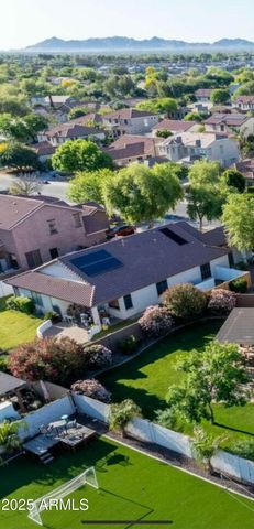 1236 E NIGHTINGALE Lane, Gilbert, AZ 85298