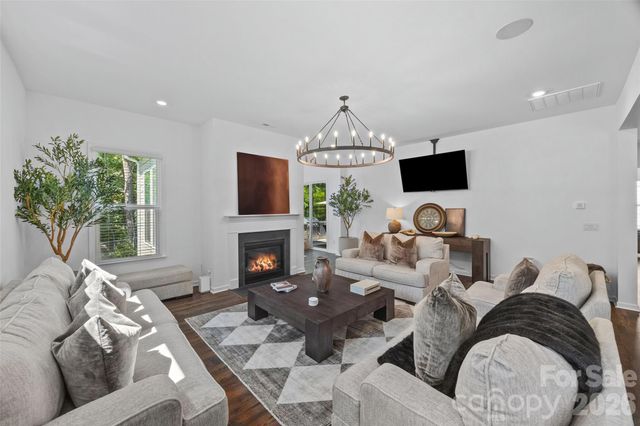 129 Glenn Drive, Mooresville, NC 28115