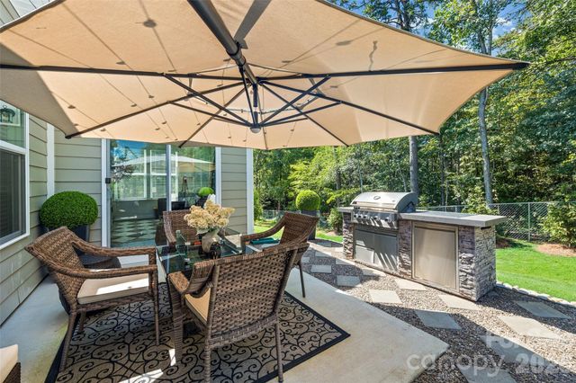 129 Glenn Drive, Mooresville, NC 28115