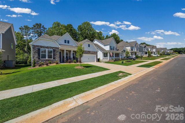 129 Glenn Drive, Mooresville, NC 28115