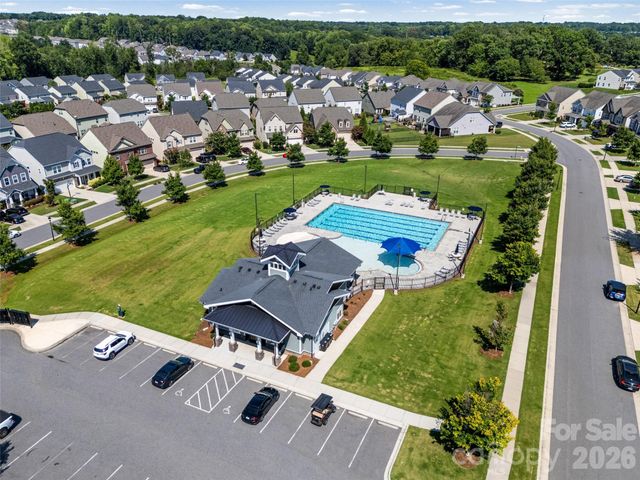 129 Glenn Drive, Mooresville, NC 28115