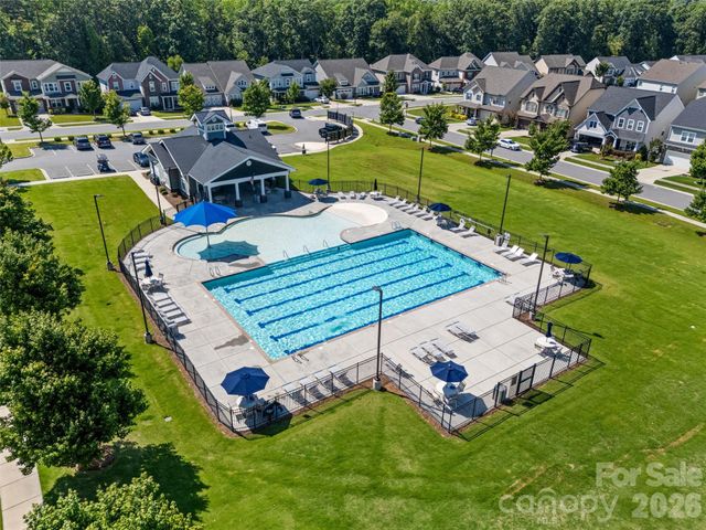 129 Glenn Drive, Mooresville, NC 28115