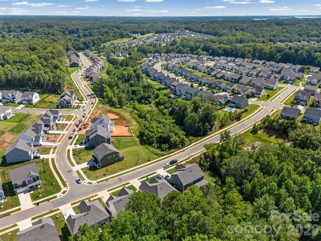 129 Glenn Drive, Mooresville, NC 28115