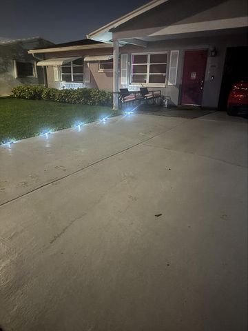 6005 NW 68th Avenue, Tamarac, FL 33321