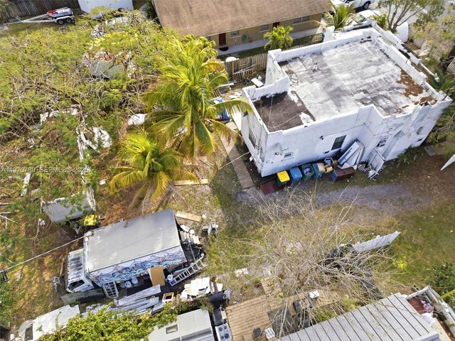 224 SW 14th St, Dania Beach, FL 33004