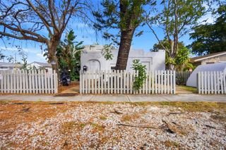 224 SW 14th St, Dania Beach, FL 33004