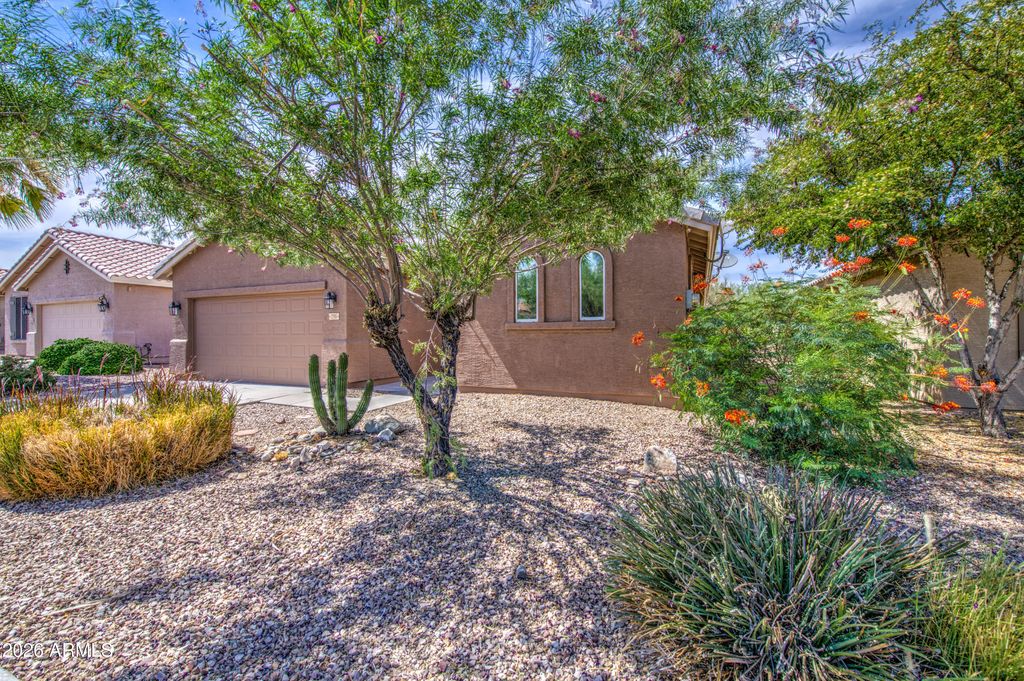 22916 W TWILIGHT Trail, Buckeye, AZ 85326 — photo 2