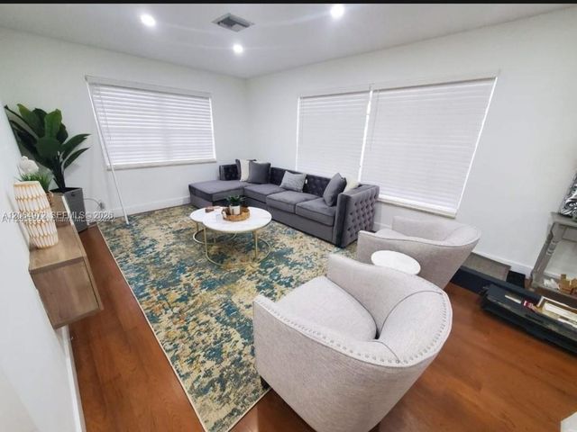 1843 N 27th Court, Hollywood, FL 33020