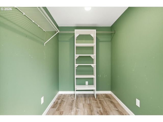 1603 POWELL St, Albany, OR 97322