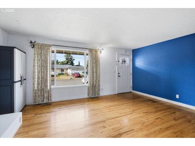 1603 POWELL St, Albany, OR 97322