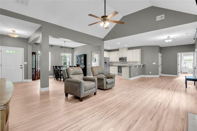 145 Emerald Hills Lane, Newnan, GA 30263
