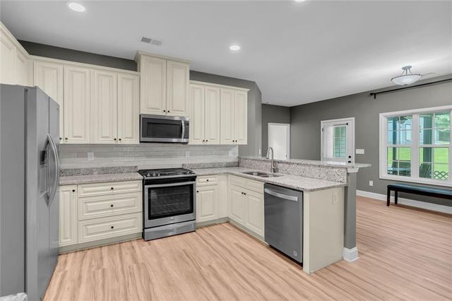 145 Emerald Hills Lane, Newnan, GA 30263