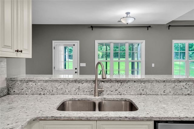 145 Emerald Hills Lane, Newnan, GA 30263