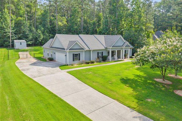 145 Emerald Hills Lane, Newnan, GA 30263