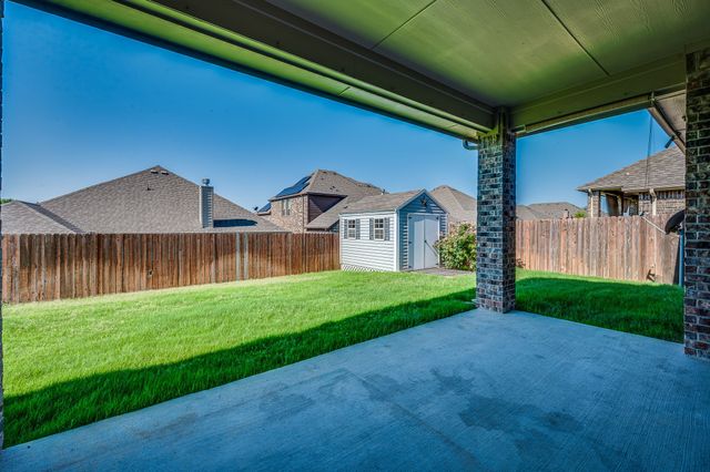 438 Brookdale Drive, Midlothian, TX 76065