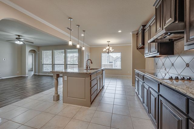 438 Brookdale Drive, Midlothian, TX 76065