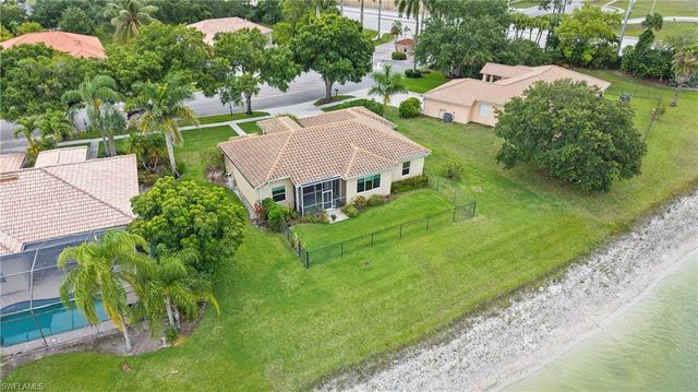 3323 Mystic River DR, Naples, FL 34120