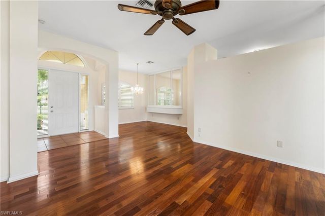 3323 Mystic River DR, Naples, FL 34120