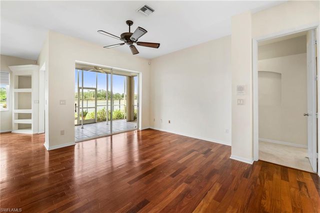 3323 Mystic River DR, Naples, FL 34120