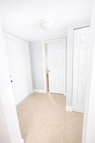 4052 N Pine Island Road 1c, Sunrise, FL 33351
