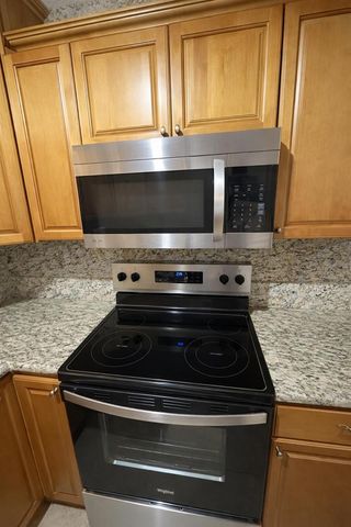 4052 N Pine Island Road 1c, Sunrise, FL 33351