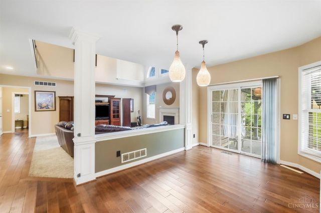 7649 Hunters Trail, West Chester, OH 45069