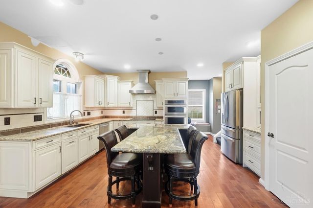 7649 Hunters Trail, West Chester, OH 45069