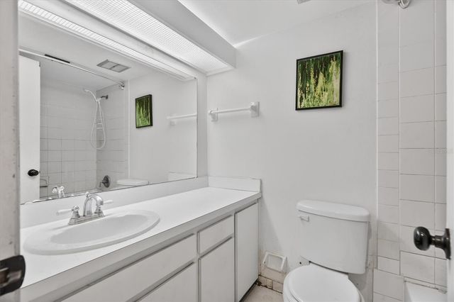 230 ORIENTA POINT STREET 230, Altamonte Springs, FL 32701