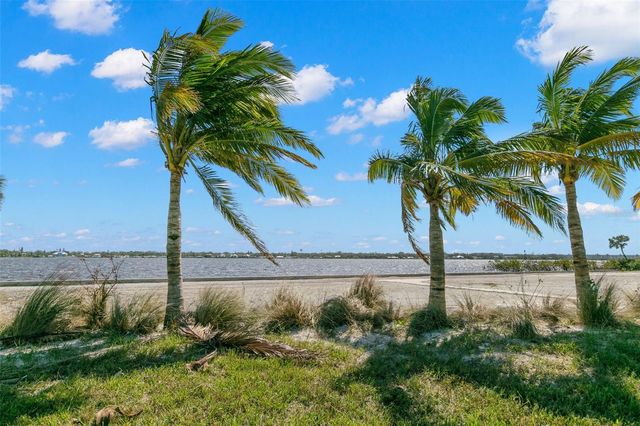 1810 4TH STREET E, Palmetto, FL 34221
