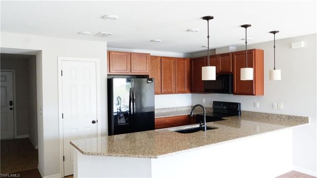 6351 Brant Bay BLVD 102, North Fort Myers, FL 33917