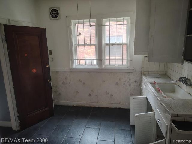 17312 Indiana Street, Detroit, MI 48221