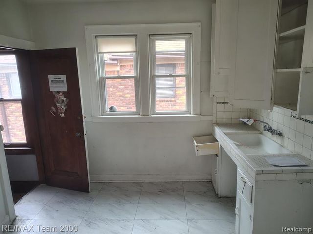 17312 Indiana Street, Detroit, MI 48221
