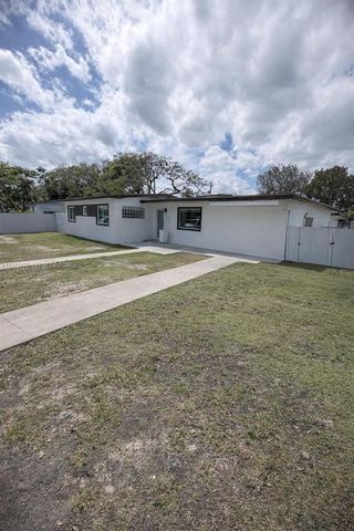 9441 Caribbean Blvd, Cutler Bay, FL 33189