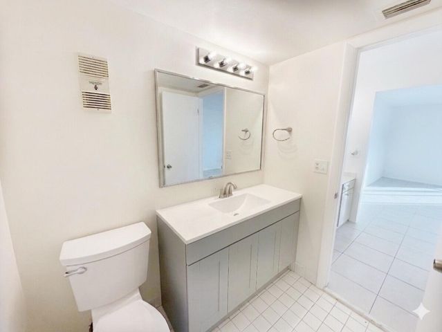 5301 NW 2nd Avenue 401, Boca Raton, FL 33487