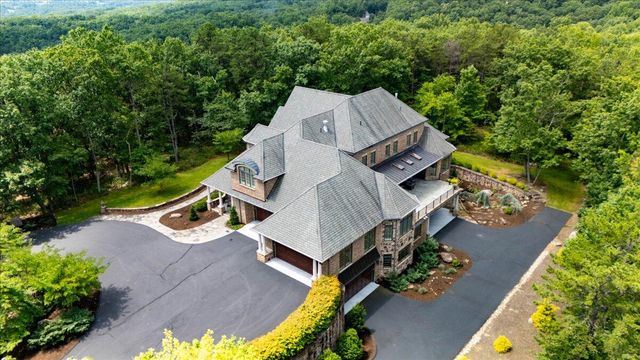 4255 Fortress DR, Blacksburg, VA 24060