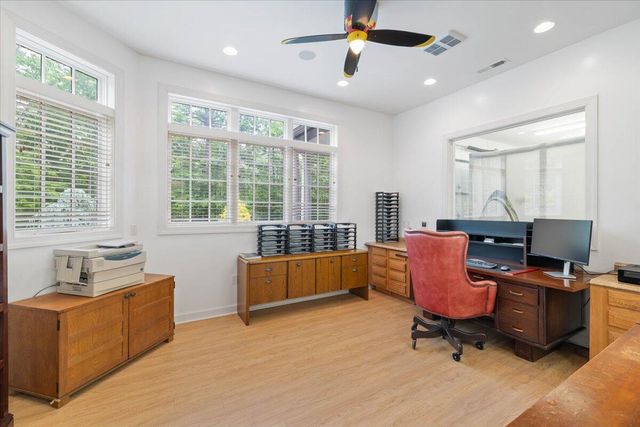 4255 Fortress DR, Blacksburg, VA 24060