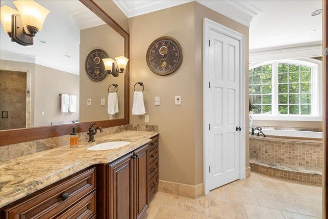 4255 Fortress DR, Blacksburg, VA 24060