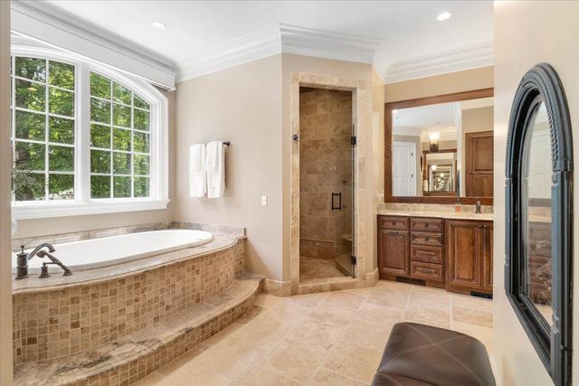 4255 Fortress DR, Blacksburg, VA 24060