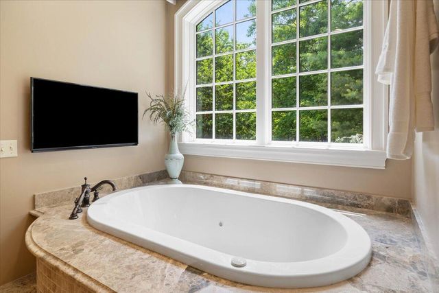 4255 Fortress DR, Blacksburg, VA 24060