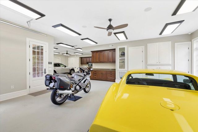 4255 Fortress DR, Blacksburg, VA 24060