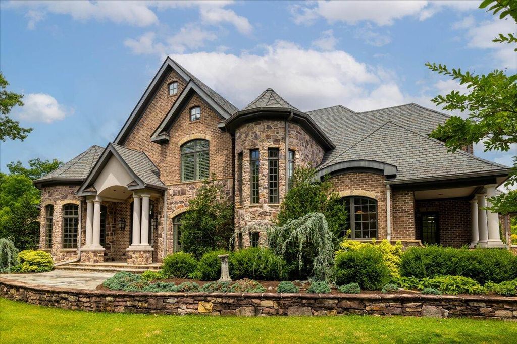 4255 Fortress DR, Blacksburg, VA 24060