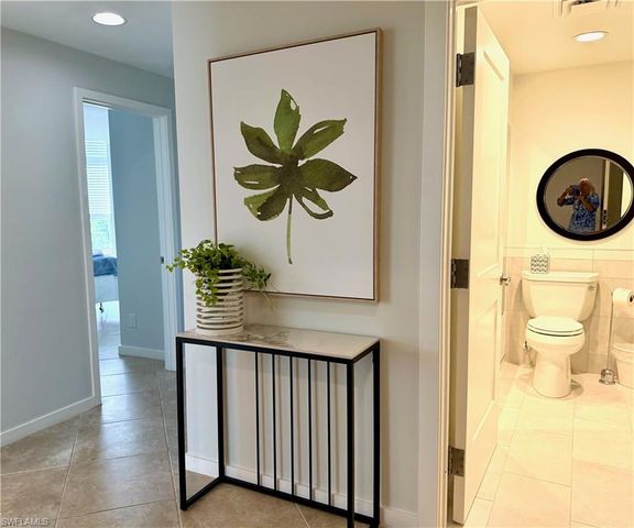 5555 Heron Point DR 101, Naples, FL 34108