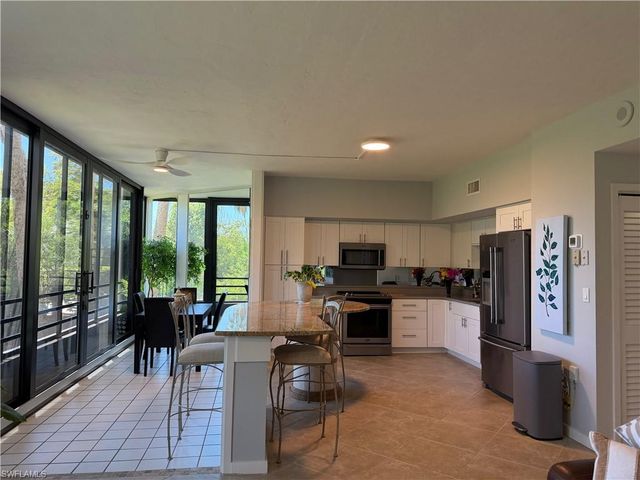 5555 Heron Point DR 101, Naples, FL 34108