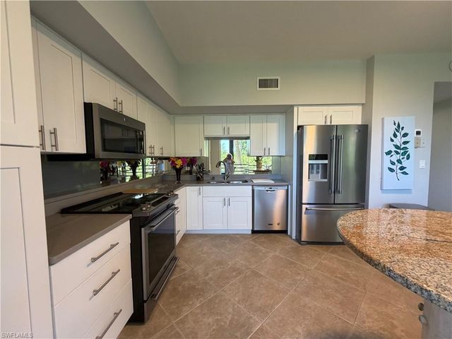 5555 Heron Point DR 101, Naples, FL 34108