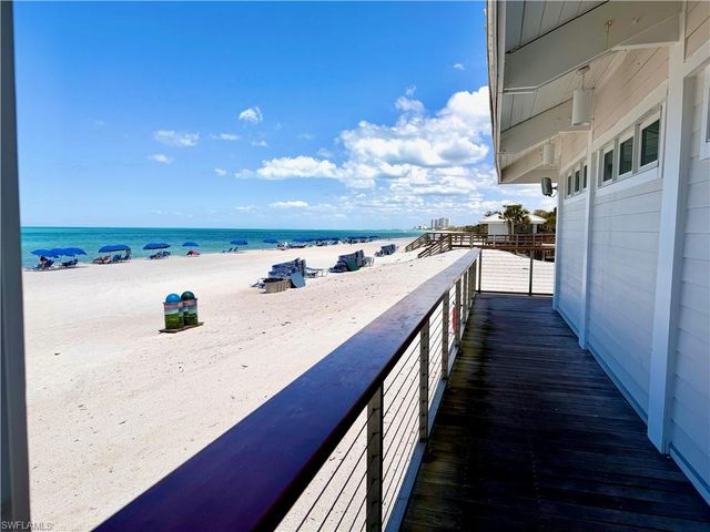 5555 Heron Point DR 101, Naples, FL 34108