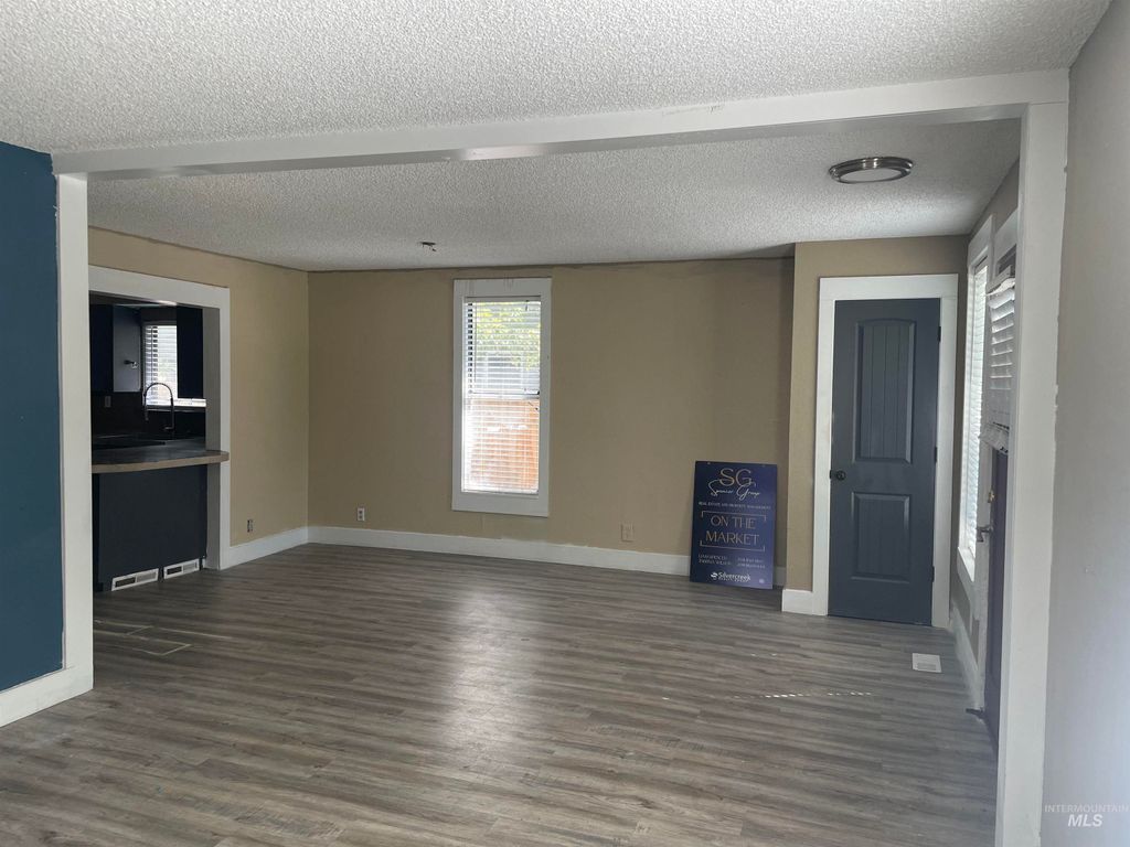 1812 N 14th, Boise, ID 83702 photo 5