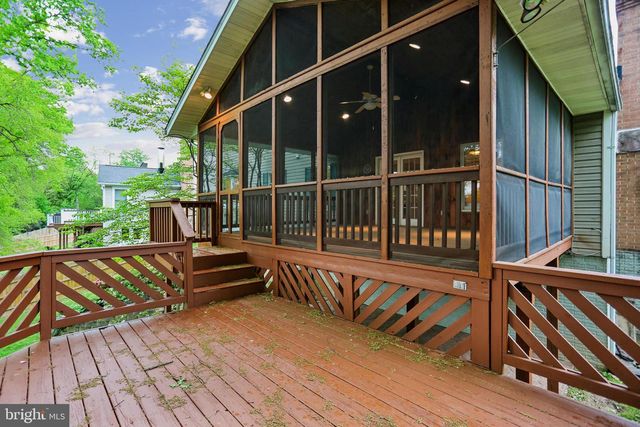 110 SUMMIT HALL RD, Gaithersburg, MD 20877