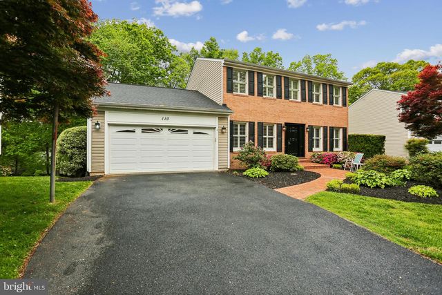 110 SUMMIT HALL RD, Gaithersburg, MD 20877