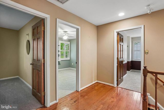 110 SUMMIT HALL RD, Gaithersburg, MD 20877