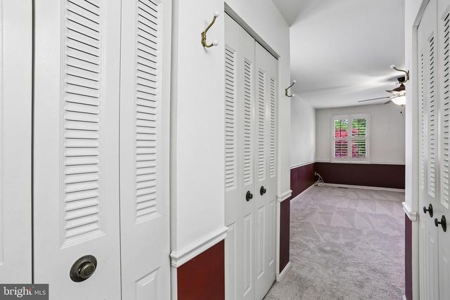 110 SUMMIT HALL RD, Gaithersburg, MD 20877